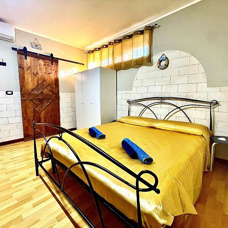 Monolocale Deluxe A 2,7 Km Dal Mare Per 2 Persone Apartment Siderno Exterior photo